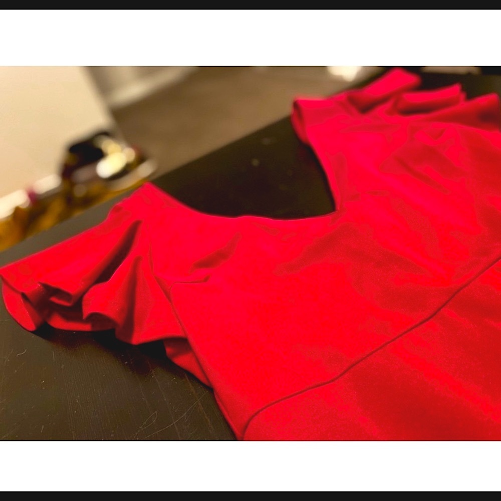 Red bodycon dress